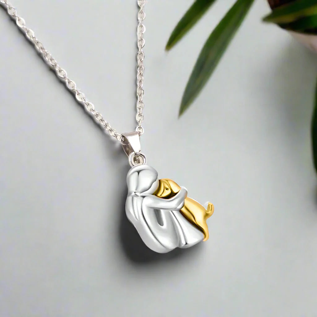 LoyalHeart – Necklace with Dog Pendant